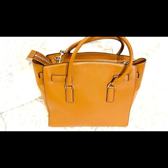 Michael Kors Bag - Picture 10 of 13